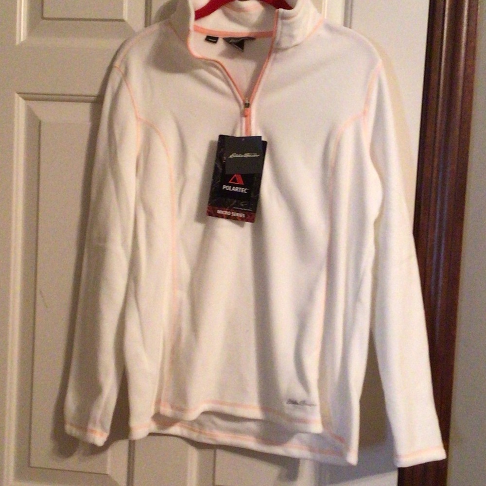 New Eddie Bauer White Fleece Pullover with Subtle Pink Trim